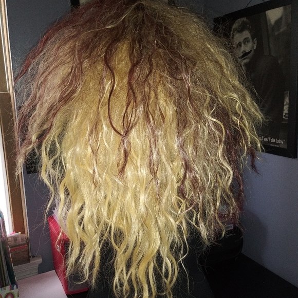 Bratz Rocker Wig - Picture 12 of 15